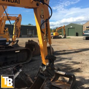 Taylor and Braithwaite - Hyundai R30Z-9AK