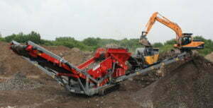 Taylor & Braithwaite - Maximus 409, Rubble Master 90GO! & Hyundai HX220L.
